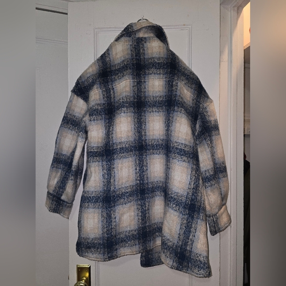 Avec les filles shacket - Picture 2 of 5